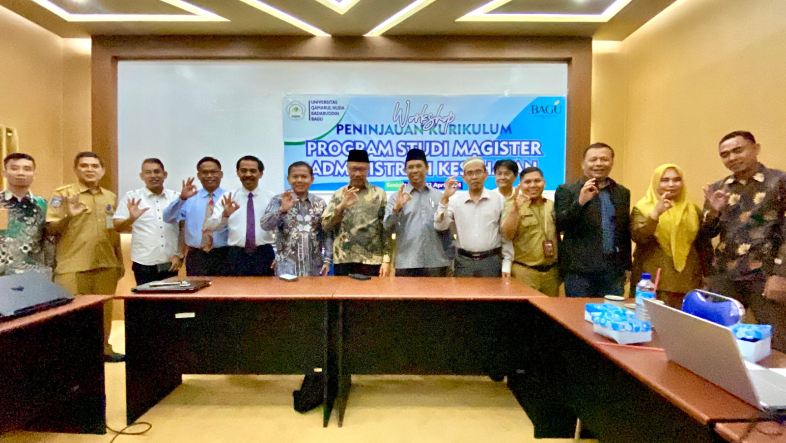 Gandeng Pakar Unhas dan Stakeholder Kesehatan, Magister Administrasi Kesehatan UNIQHBA Gelar Workshop Peninjauan Kurikulum
